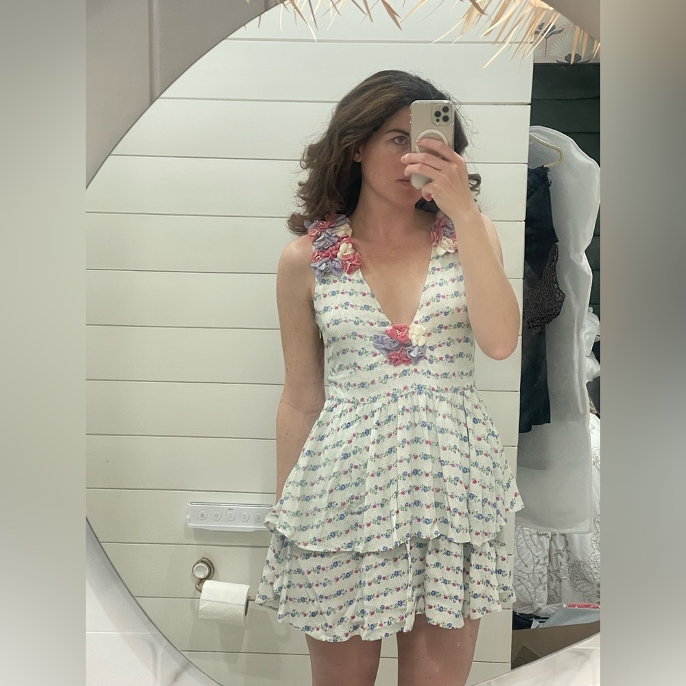 LoveShackFancy Shayna Mini Dress in "Lilac Crema"
Size 6